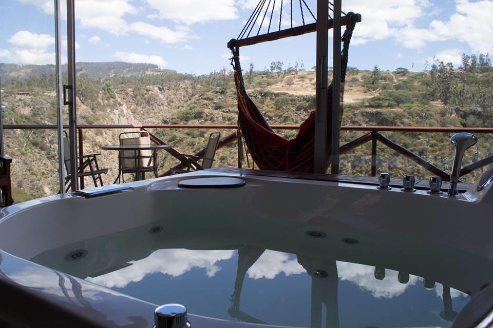 Hôtel Nayon Xtreme Valley à Quito Extérieur photo